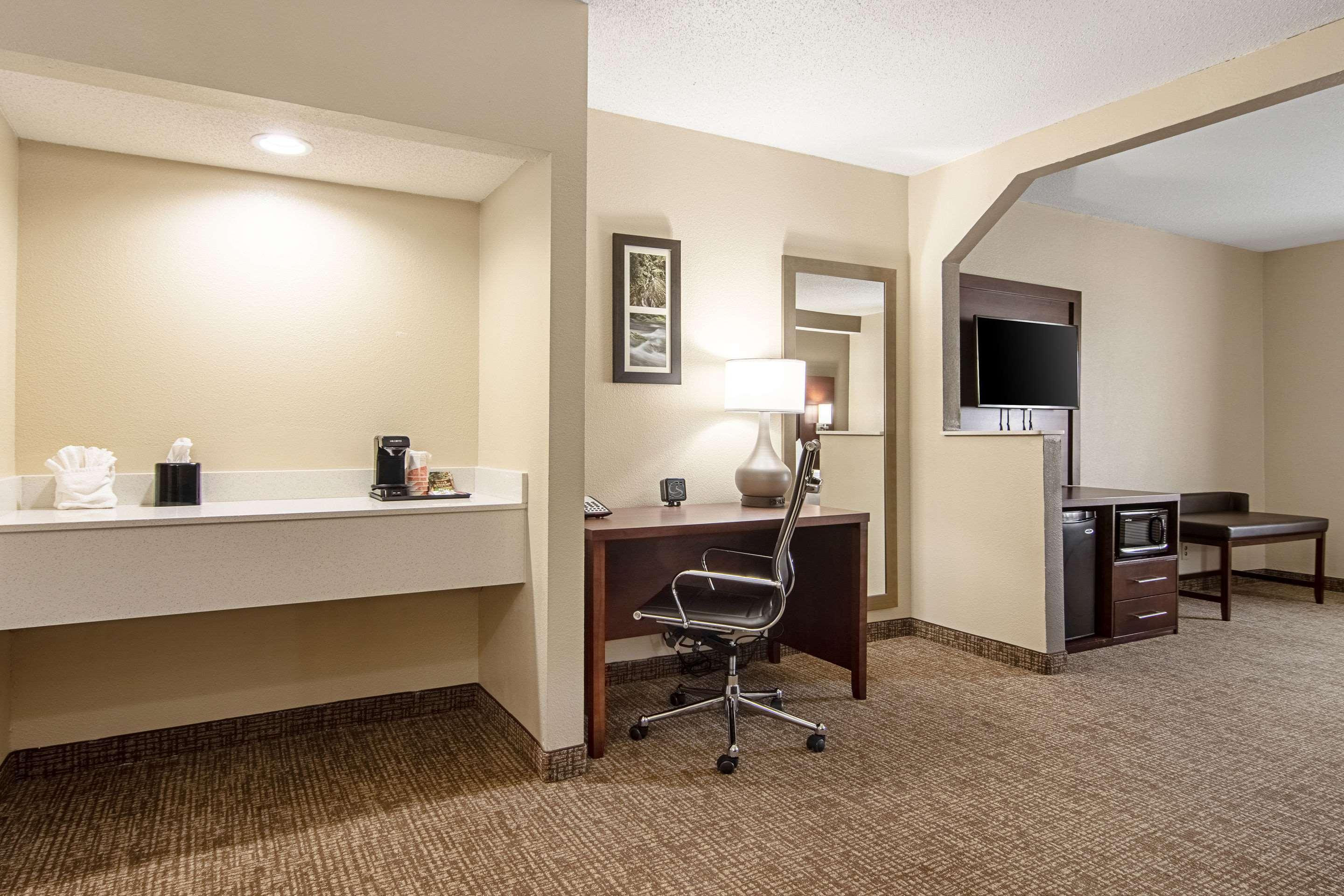 Comfort Suites Knoxville Airport Alcoa Esterno foto