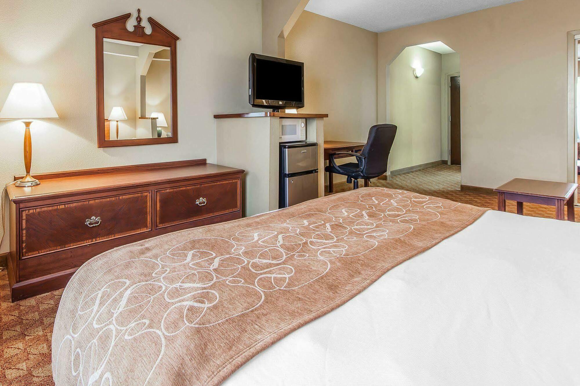 Comfort Suites Knoxville Airport Alcoa Esterno foto